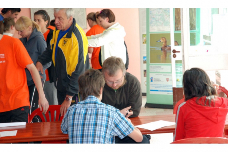 Czyścimy Jezioro Dominickie 2011