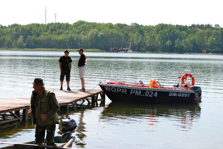 Czyścimy Jezioro Dominickie 2012