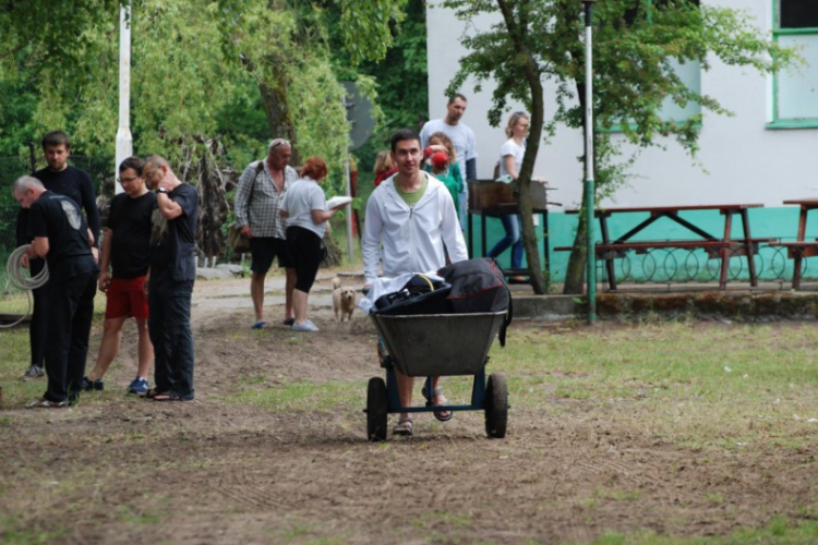 Czyścimy Jezioro Dominickie 2014