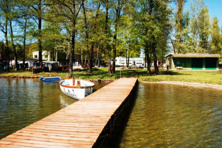 Widok z pomostu Ośrodka Kuratorium Oświaty